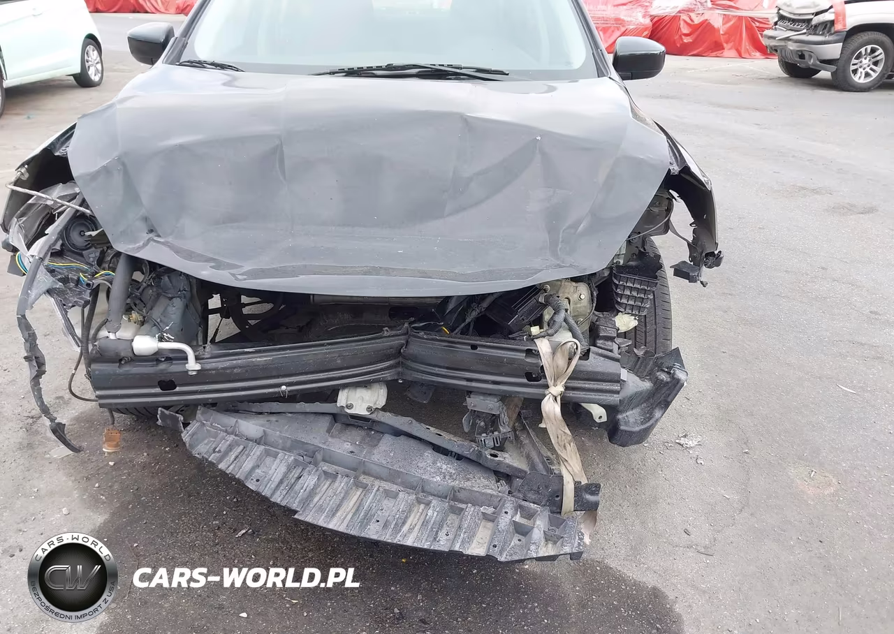 2018 Nissan Sentra S VIN:3N1AB7AP9JY304585 - 6
