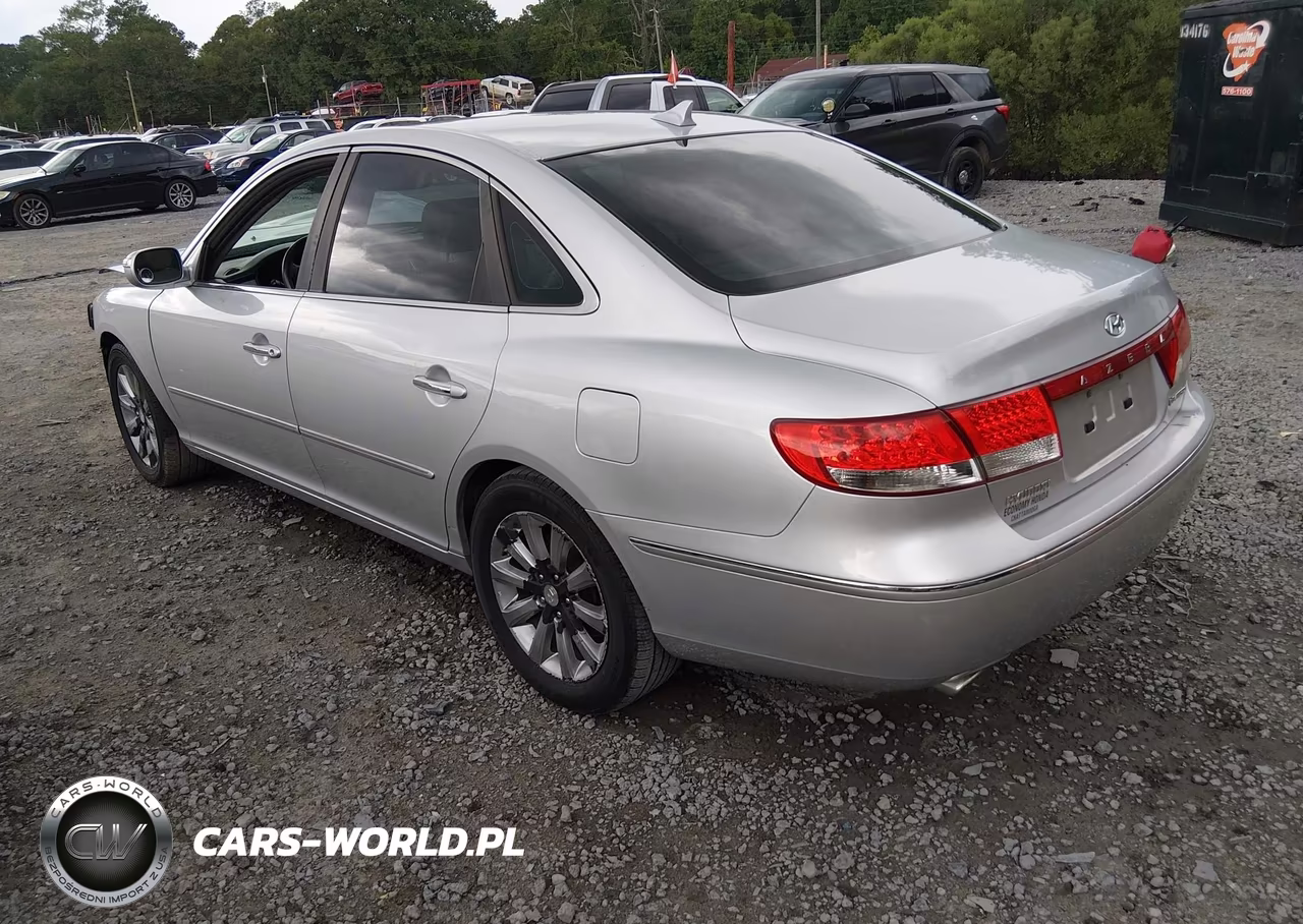 2010 Hyundai Azera Limited VIN:KMHFC4DF9AA474267 - 3