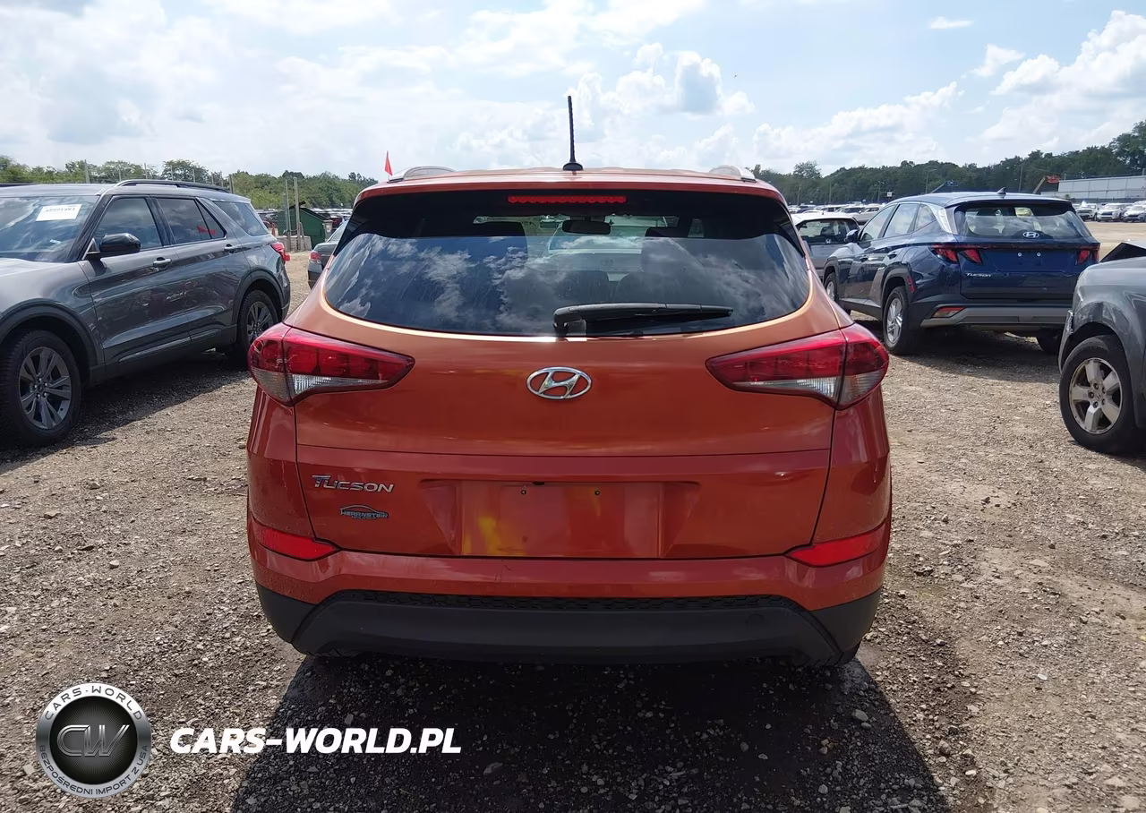2017 Hyundai Tucson Se VIN:KM8J33A4XHU594580 - 15
