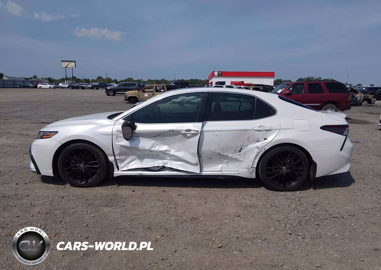 2021 Toyota Camry Xse VIN:4T1K61AK8MU415185 - 14