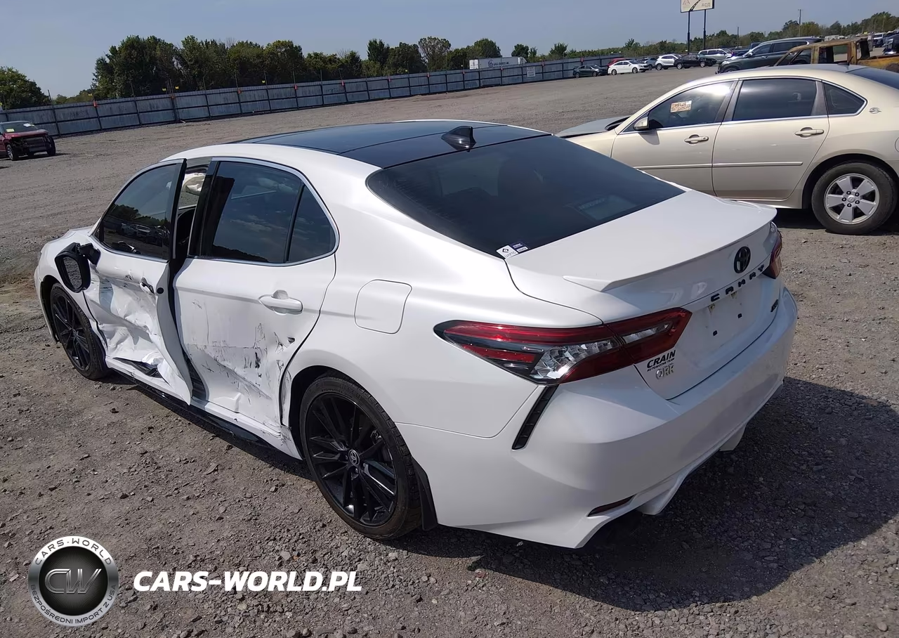 2021 Toyota Camry Xse VIN:4T1K61AK8MU415185 - 3