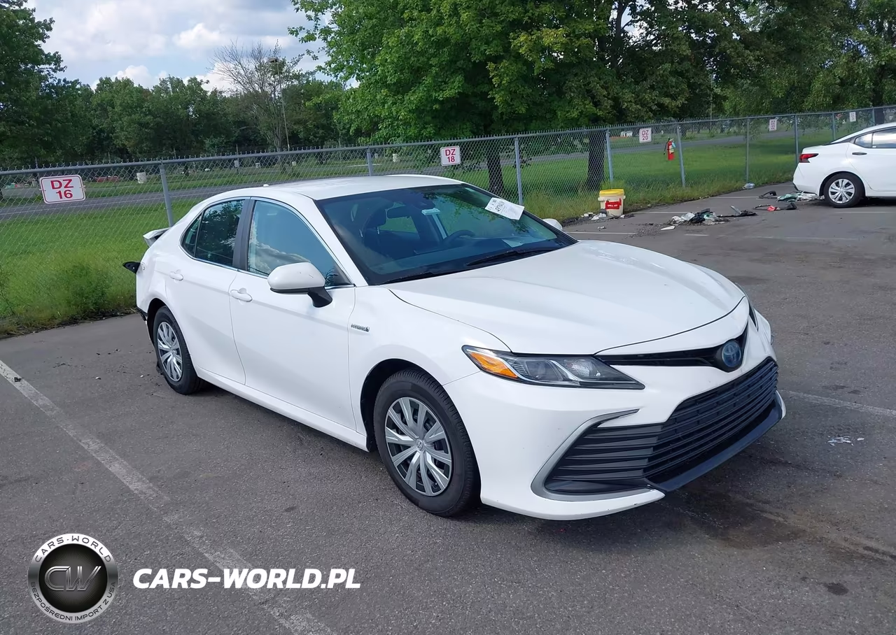 2021 Toyota Camry Le Hybrid VIN:4T1C31AK8MU563396 - 1