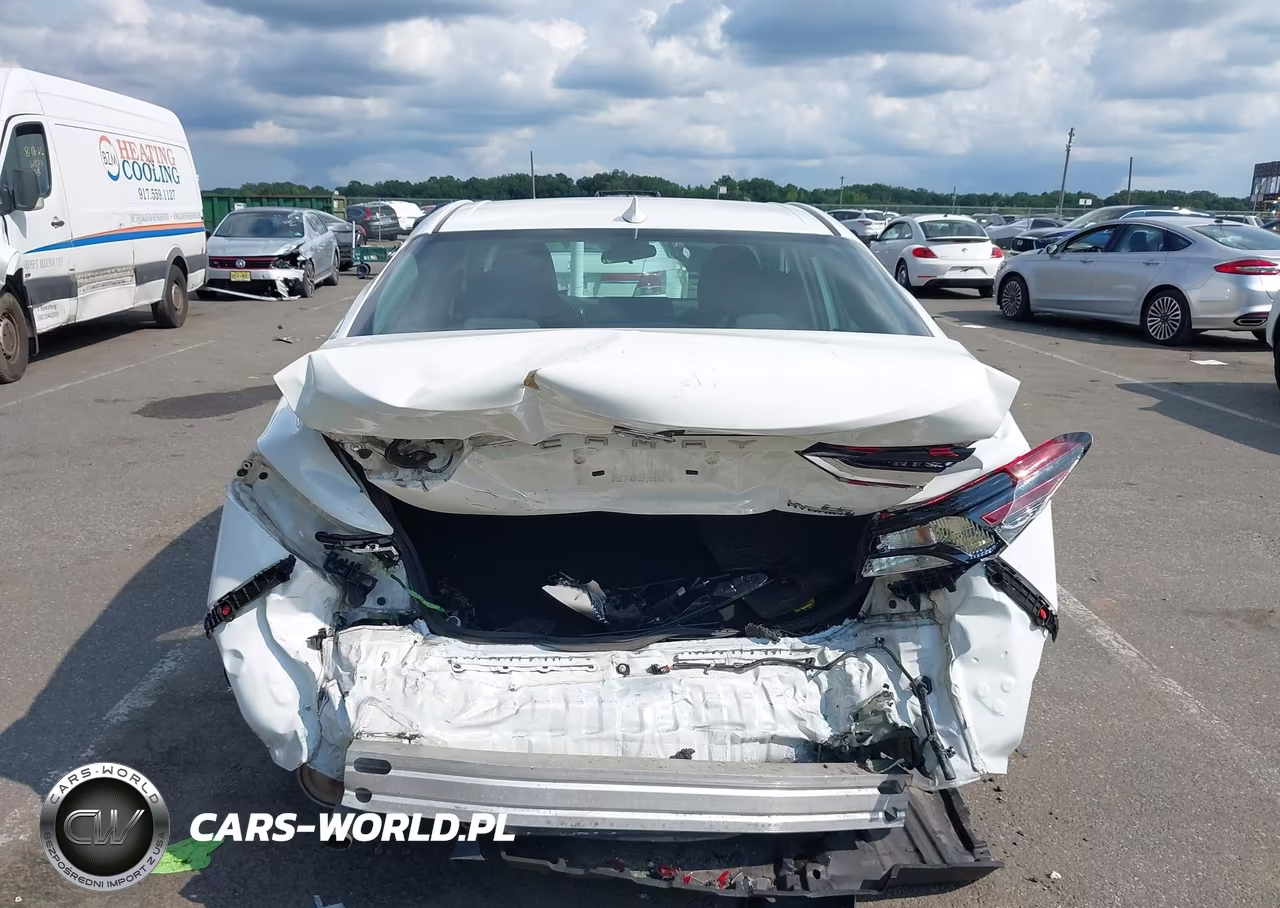 2021 Toyota Camry Le Hybrid VIN:4T1C31AK8MU563396 - 6