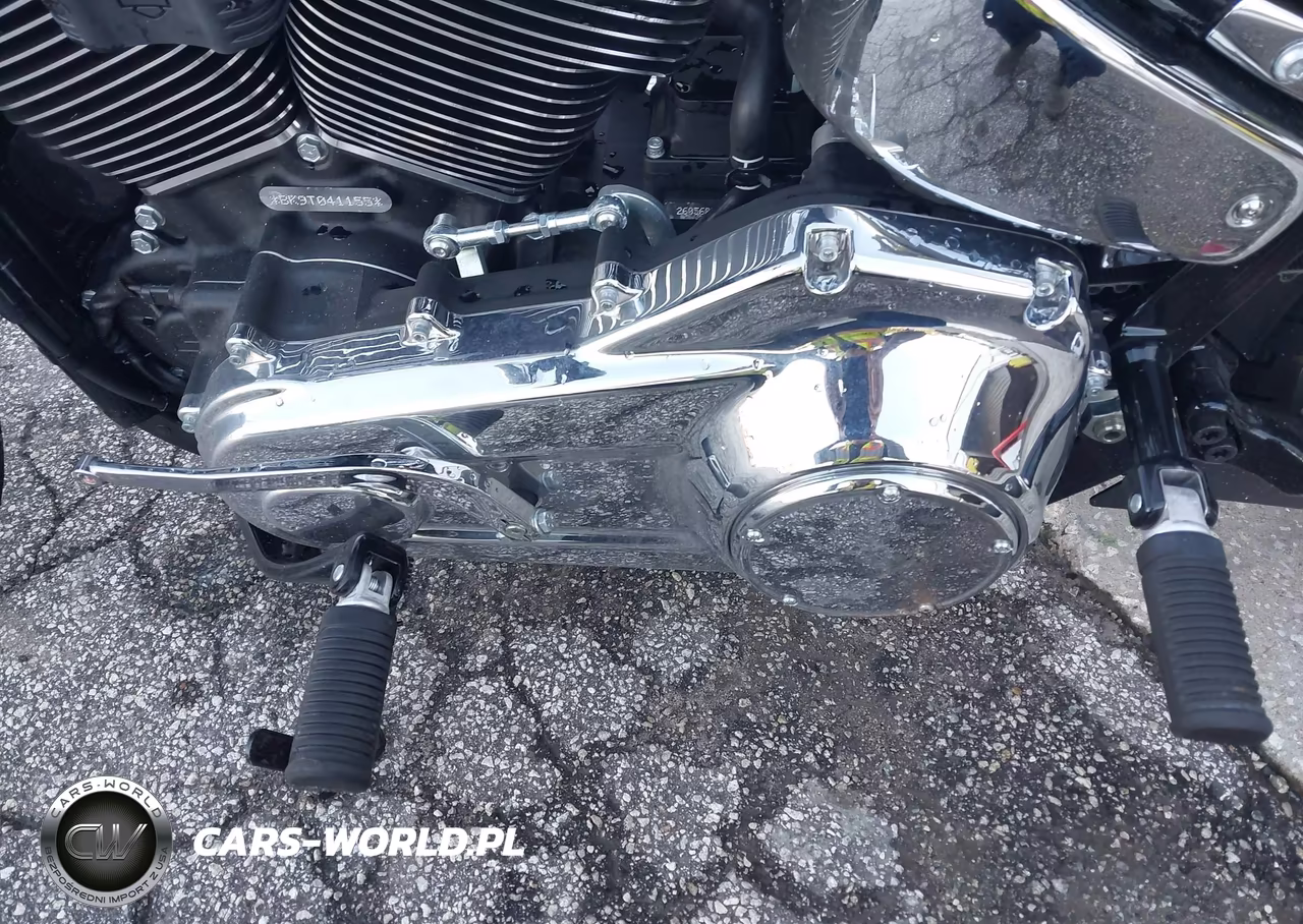 2026 Harley-Davidson Fxd VIN:1HD1BK915TB041155 - 9