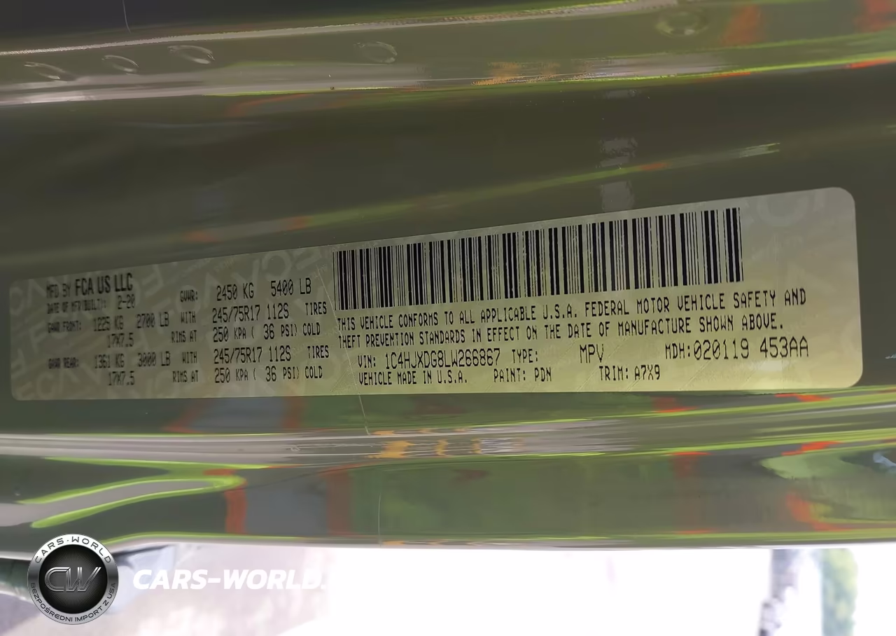 2020 Jeep Wrangler Unlimited Sport S 4X4 VIN:1C4HJXDG8LW266867 - 9