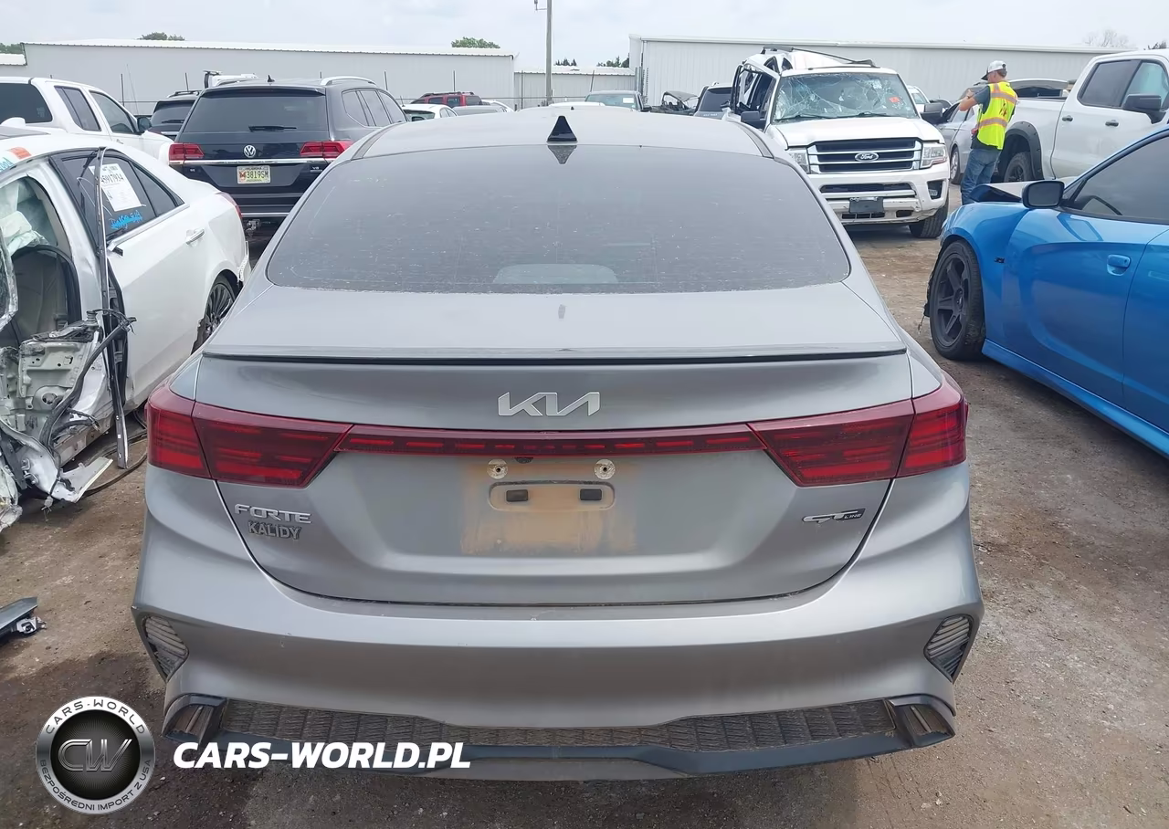 2023 Kia Forte Gt-Line VIN:3KPF54AD1PE645813 - 17