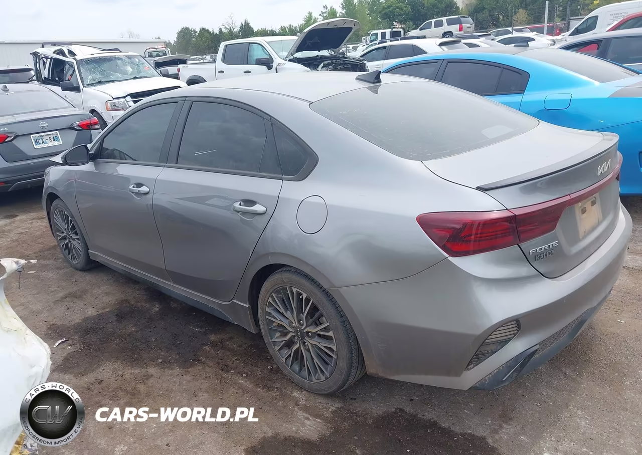 2023 Kia Forte Gt-Line VIN:3KPF54AD1PE645813 - 3