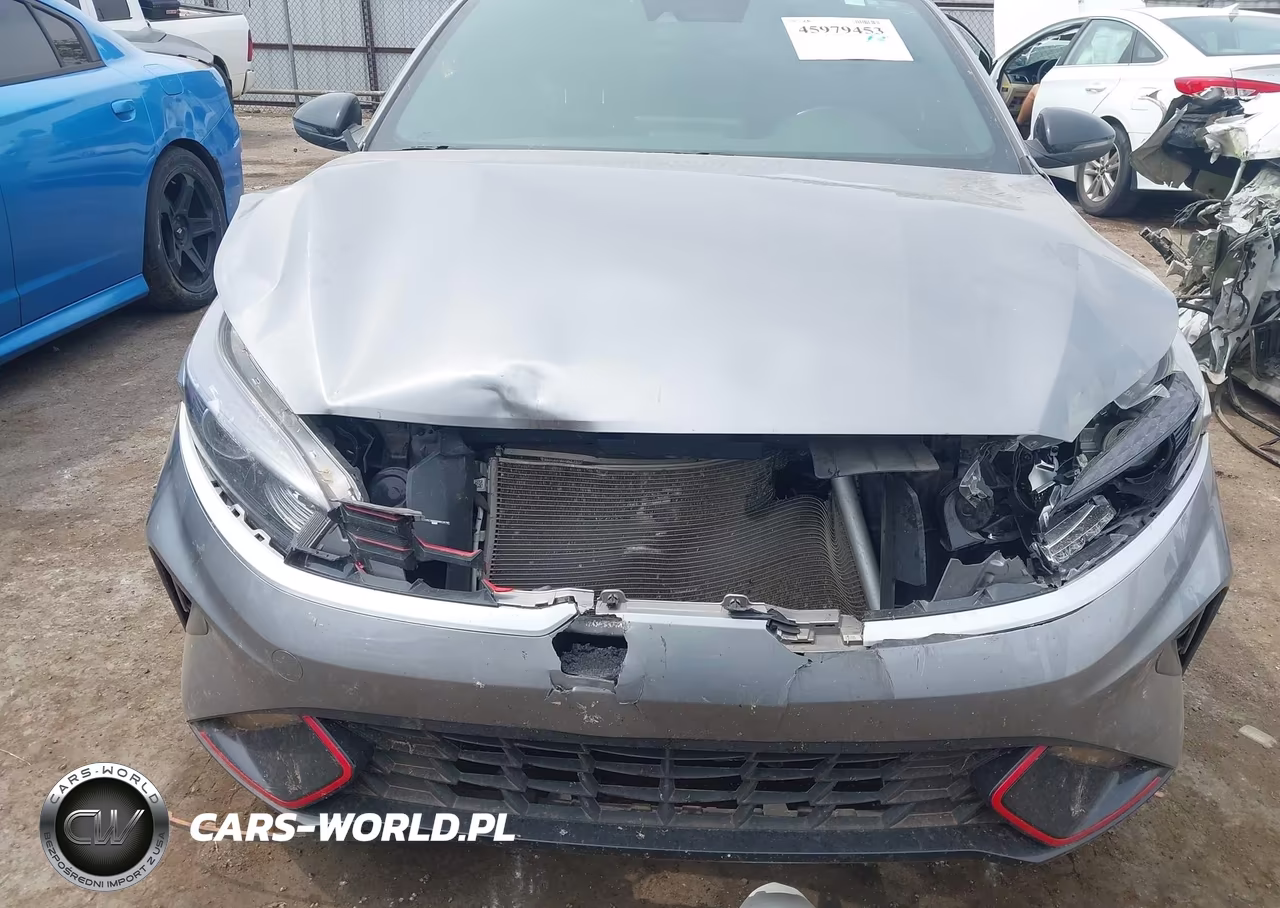 2023 Kia Forte Gt-Line VIN:3KPF54AD1PE645813 - 6
