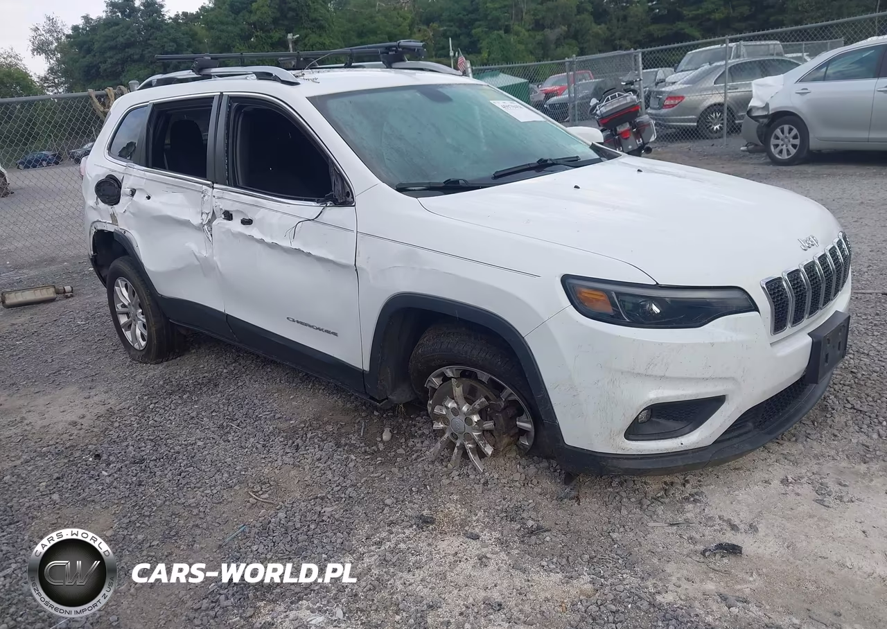 2019 Jeep Cherokee Latitude 4X4 – zdjęcie 1 z 16