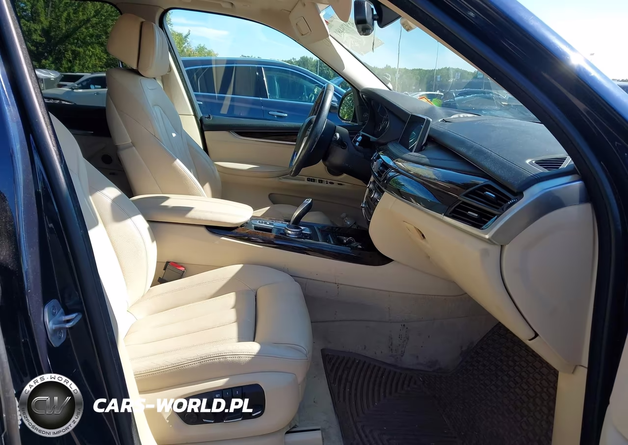2015 BMW X5 xDrive35I VIN:5UXKR0C54F0K68501 - 5