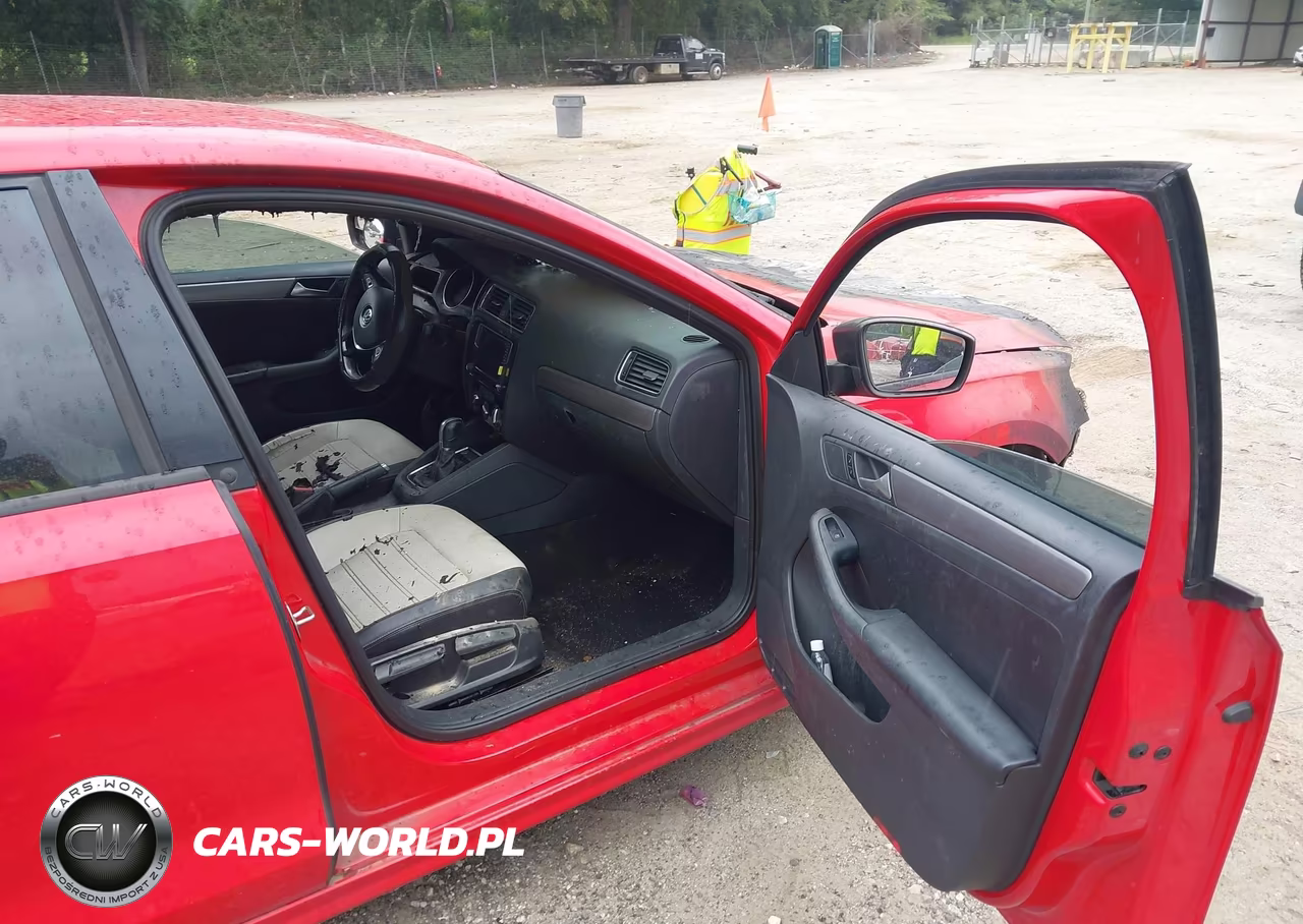 2016 Volkswagen Jetta 1.8T Sport VIN:3VWD17AJ2GM320584 - 5