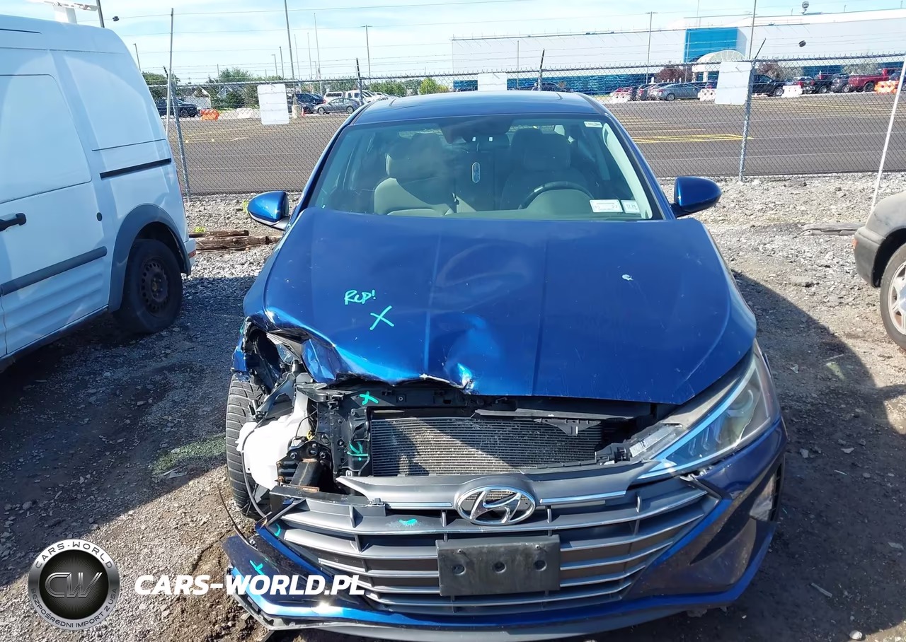 2020 Hyundai Elantra Value Edition VIN:5NPD84LF0LH612692 - 12