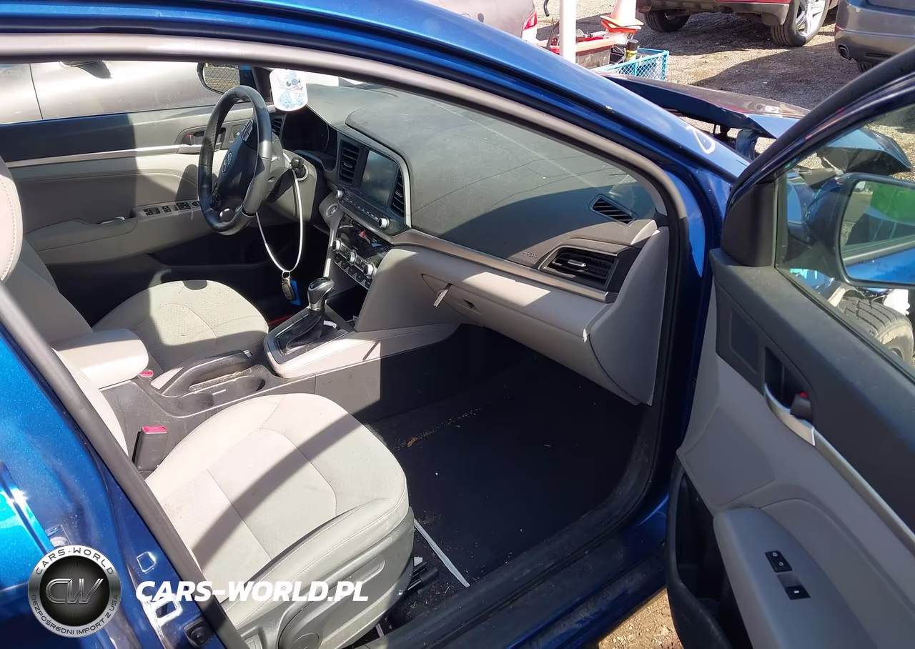 2020 Hyundai Elantra Value Edition VIN:5NPD84LF0LH612692 - 5