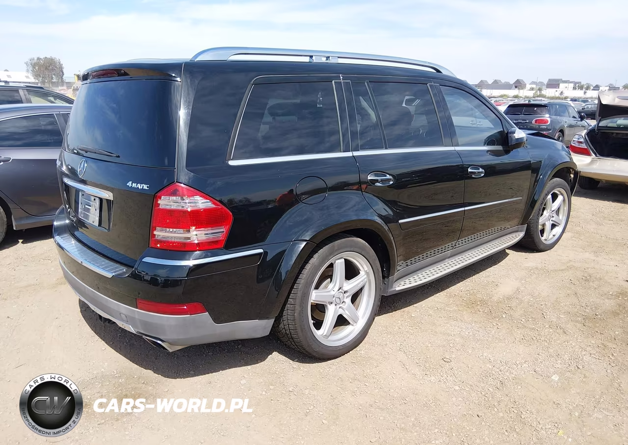 2009 Mercedes-Benz Gl 550 4Matic VIN:4JGBF86EX9A520489 - 4