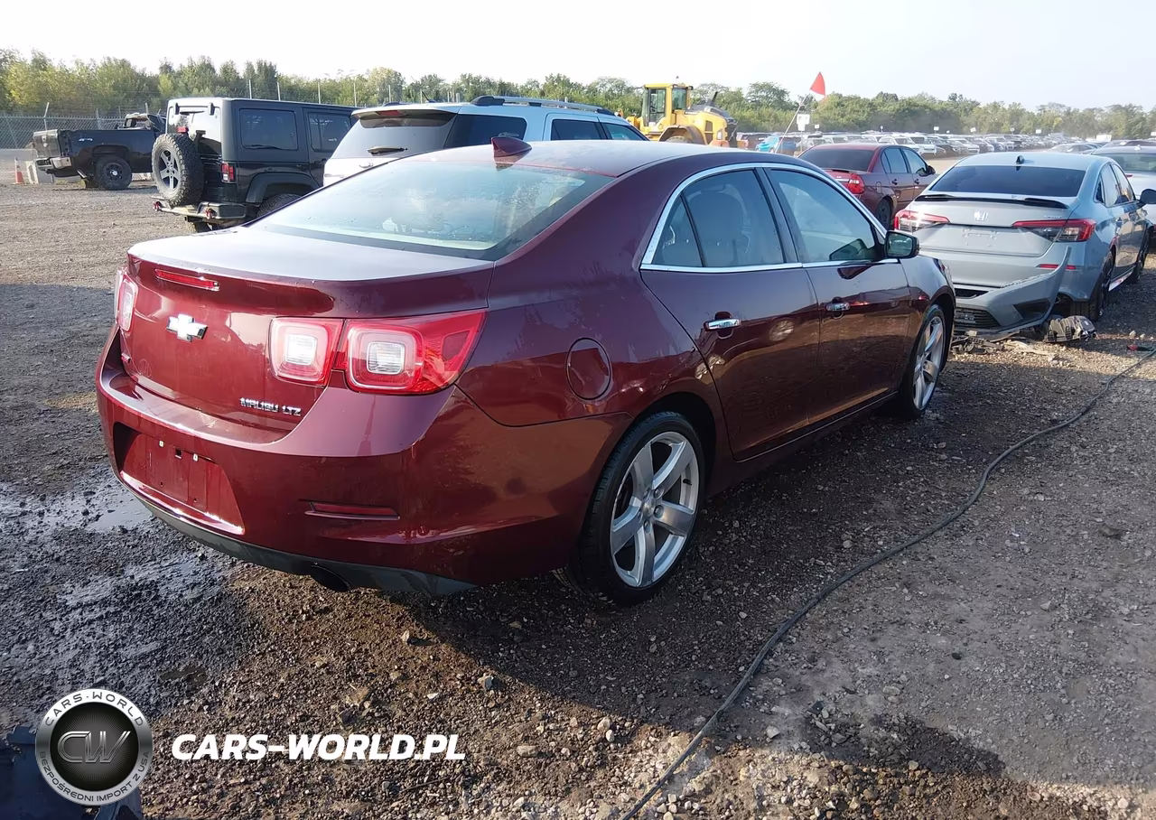 2015 Chevrolet Malibu 2Lz VIN:1G11G5SX1FF157638 - 4