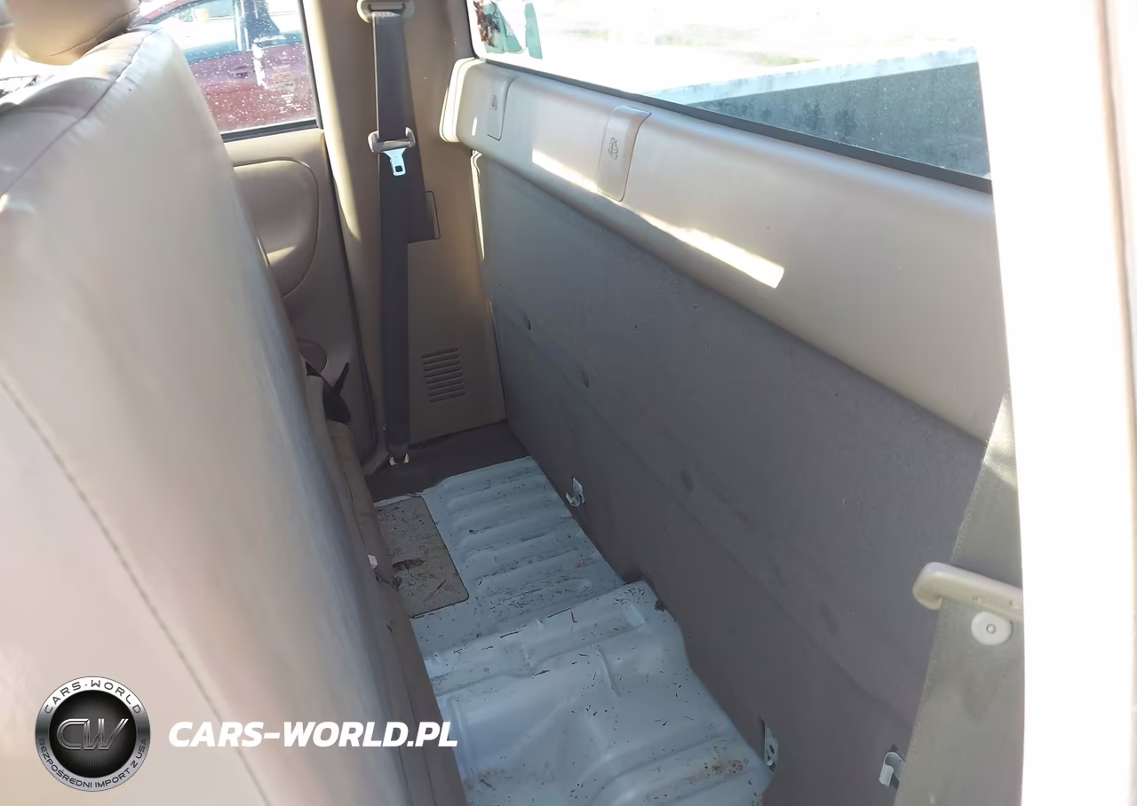 2002 Toyota Tundra VIN:5TBJN32112S303732 - 8