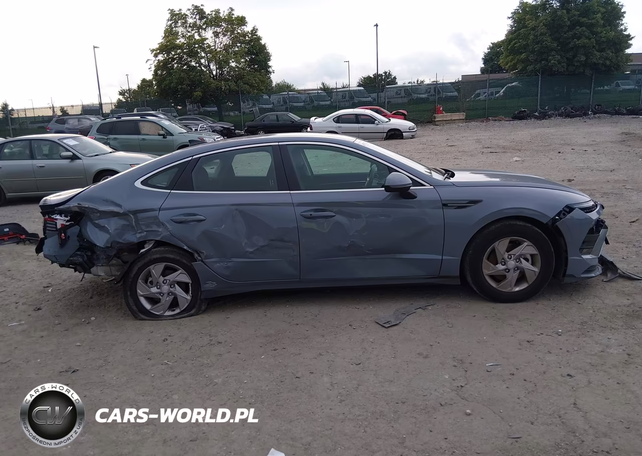 2026 Hyundai Sonata Se VIN:KMHL24JA1TA548198 - 13