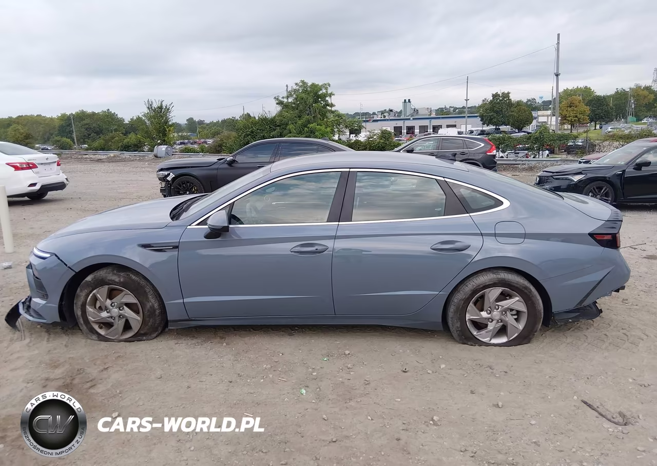 2026 Hyundai Sonata Se VIN:KMHL24JA1TA548198 - 14