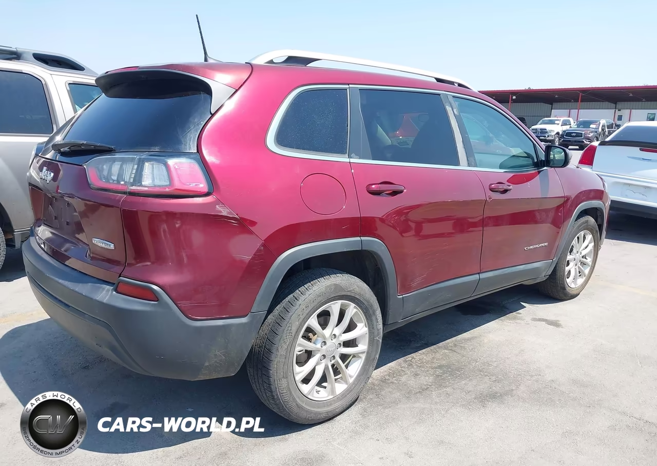 2019 Jeep Cherokee Latitude Fwd VIN:1C4PJLCB7KD373459 - 4