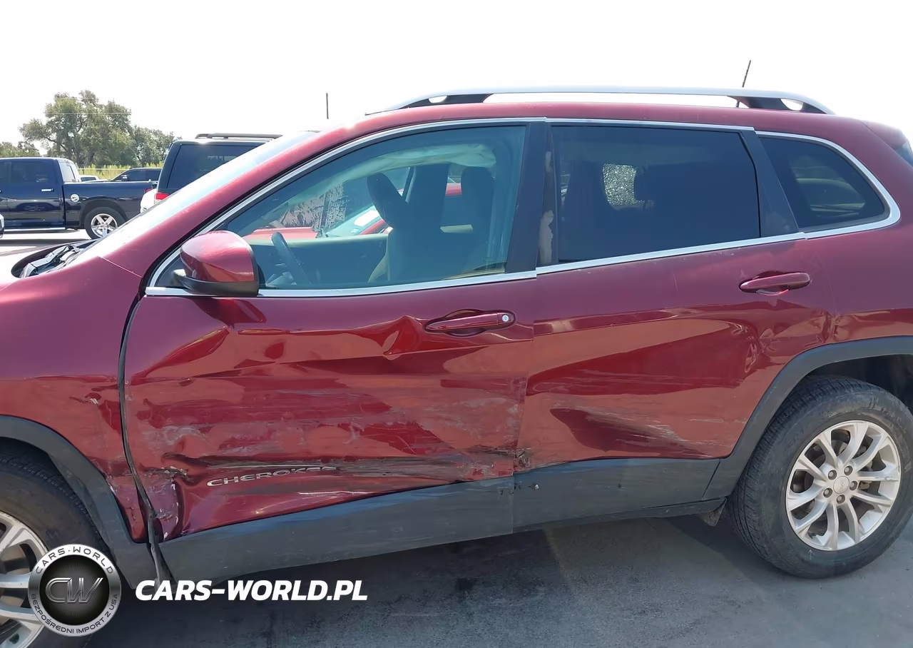 2019 Jeep Cherokee Latitude Fwd VIN:1C4PJLCB7KD373459 - 6