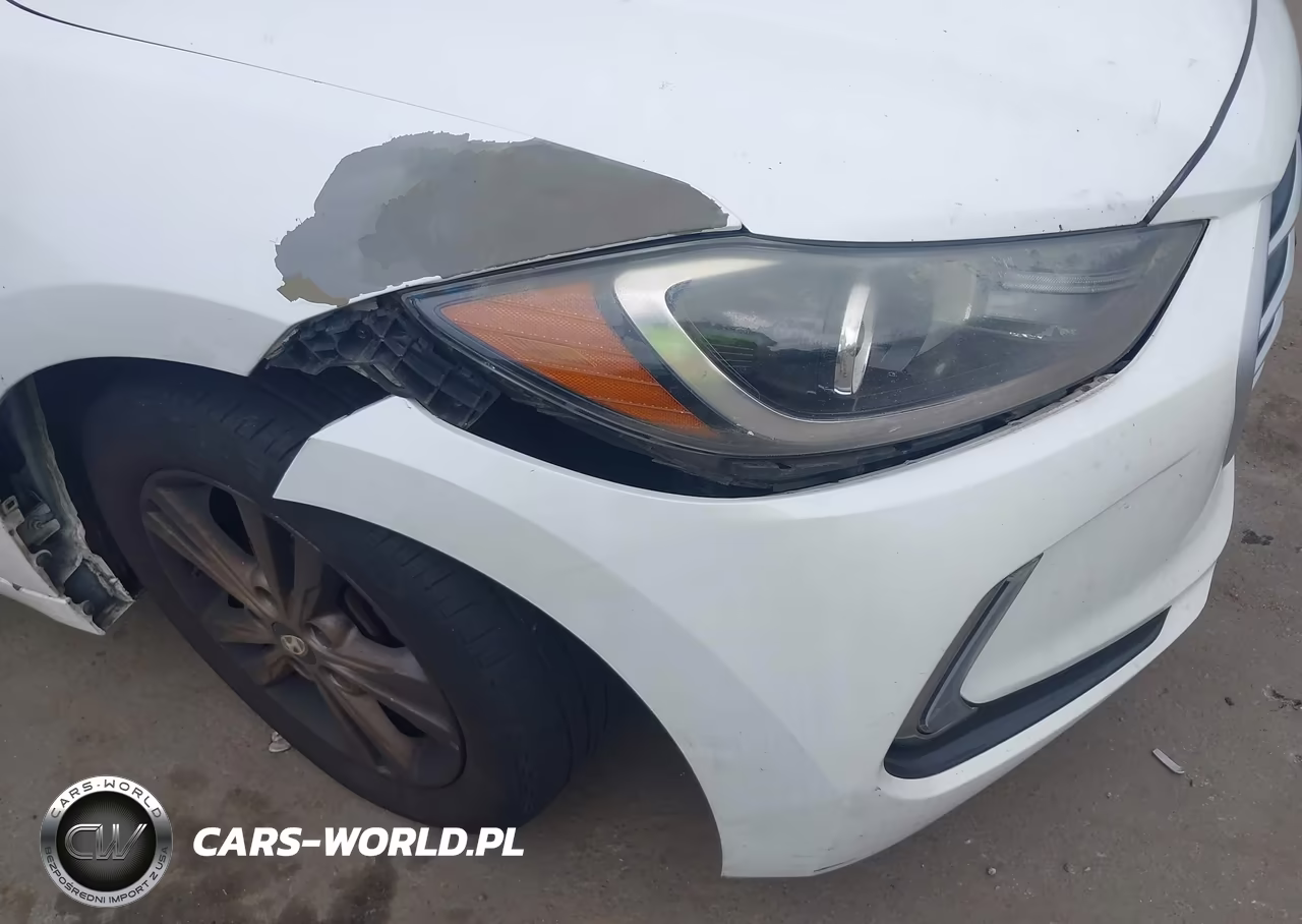 2017 Hyundai Elantra Value Edition VIN:5NPD84LFXHH133204 - 6