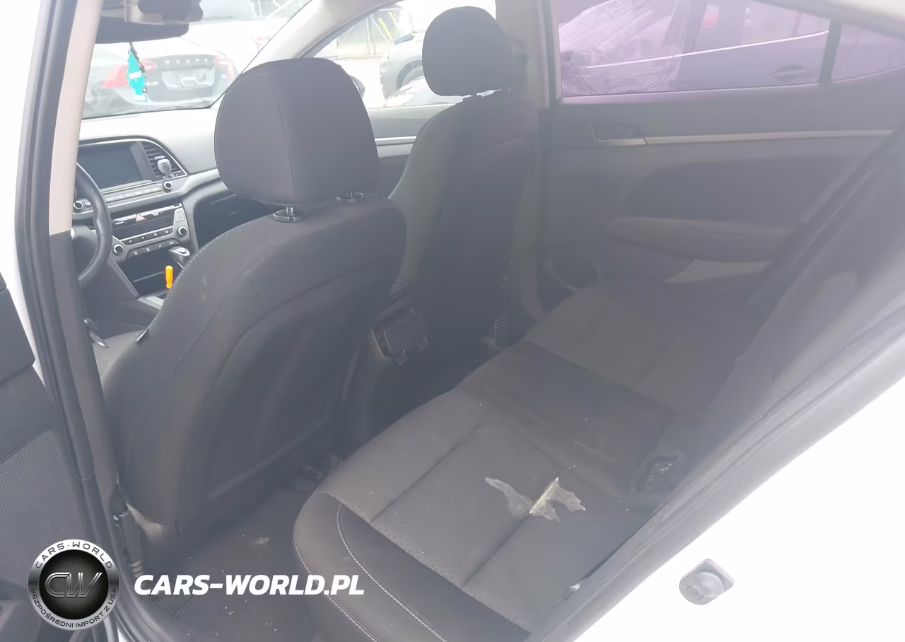 2017 Hyundai Elantra Value Edition VIN:5NPD84LFXHH133204 - 8