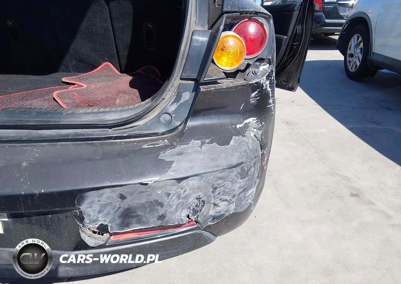 2005 Mazda Mazda3 S VIN:JM1BK143451327922 - 6