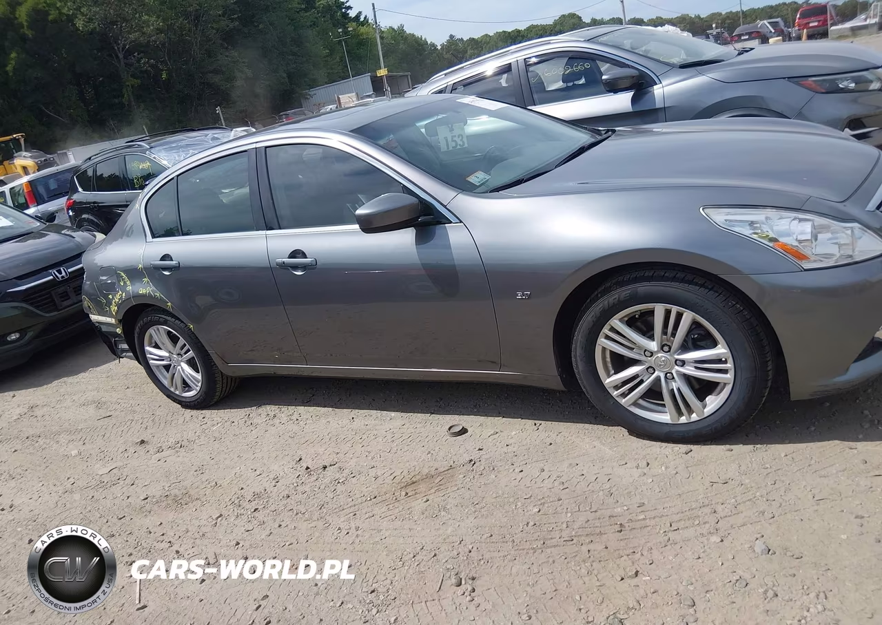 2015 Infiniti Q40 VIN:JN1CV6AR2FM521417 - 13