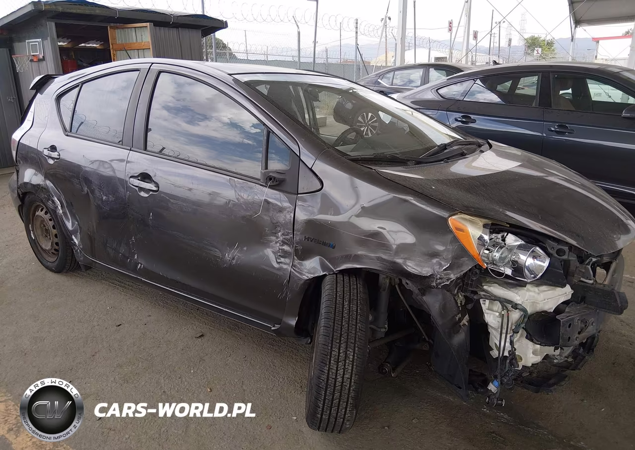 2012 Toyota Prius C Three VIN:JTDKDTB35C1501907 - 12