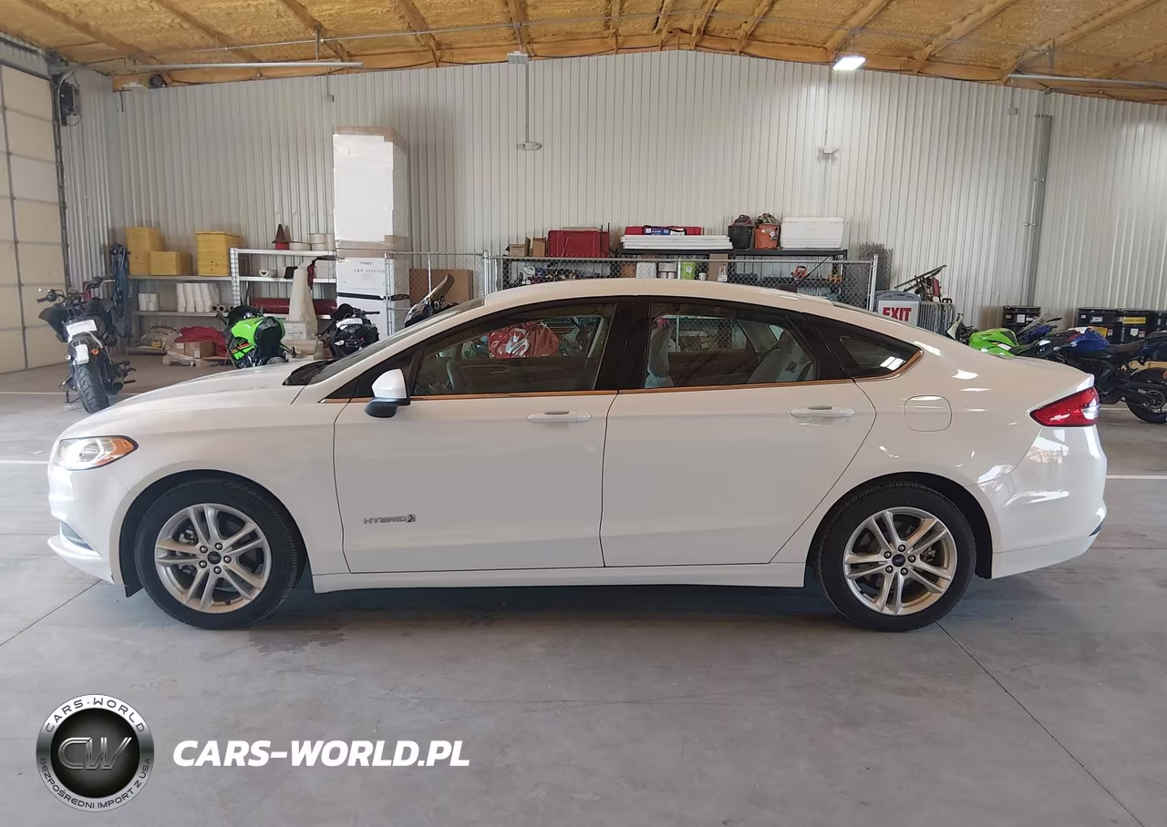 2018 Ford Fusion Hybrid S VIN:3FA6P0UU6JR273695 - 14