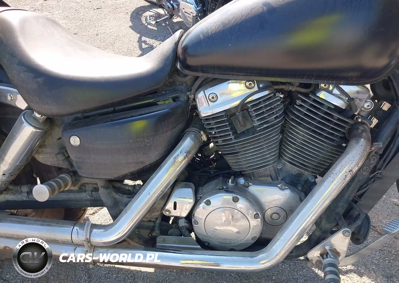 2000 Honda Vt1100 C2 VIN:1HFSC4305YA003913 - 8