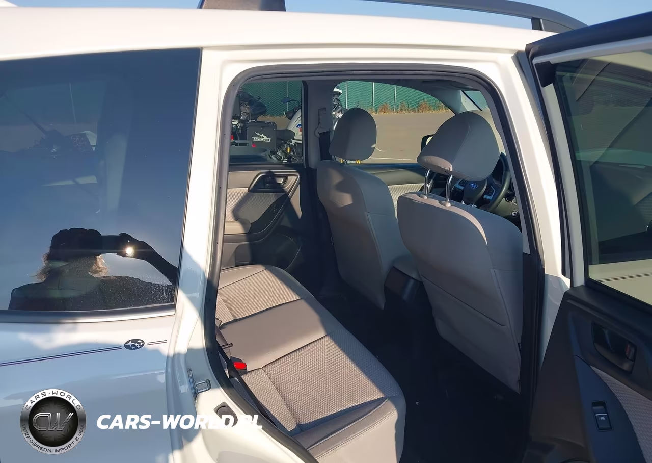 2017 Subaru Forester 2.5I Premium VIN:JF2SJAEC7HH523626 - 8
