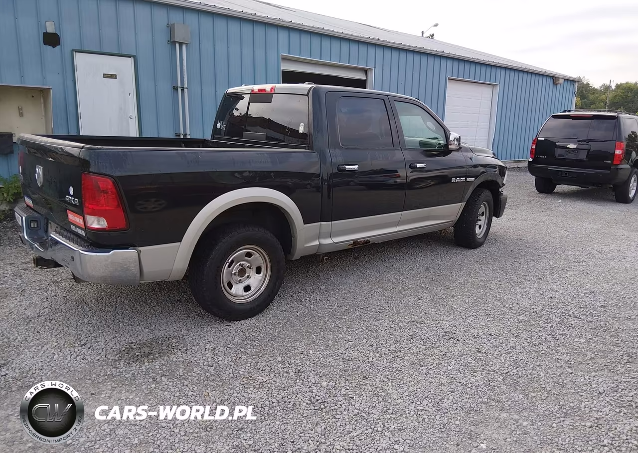 2010 Dodge Ram 1500 Laramie VIN:1D7RV1CT0AS114127 - 4
