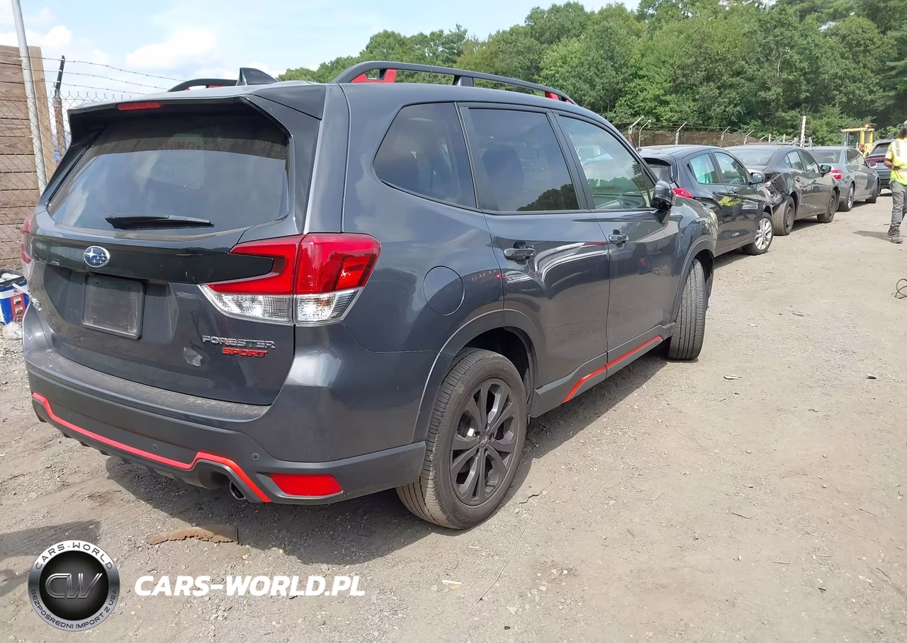 2024 Subaru Forester Sport VIN:JF2SKAGC0RH482932 - 4
