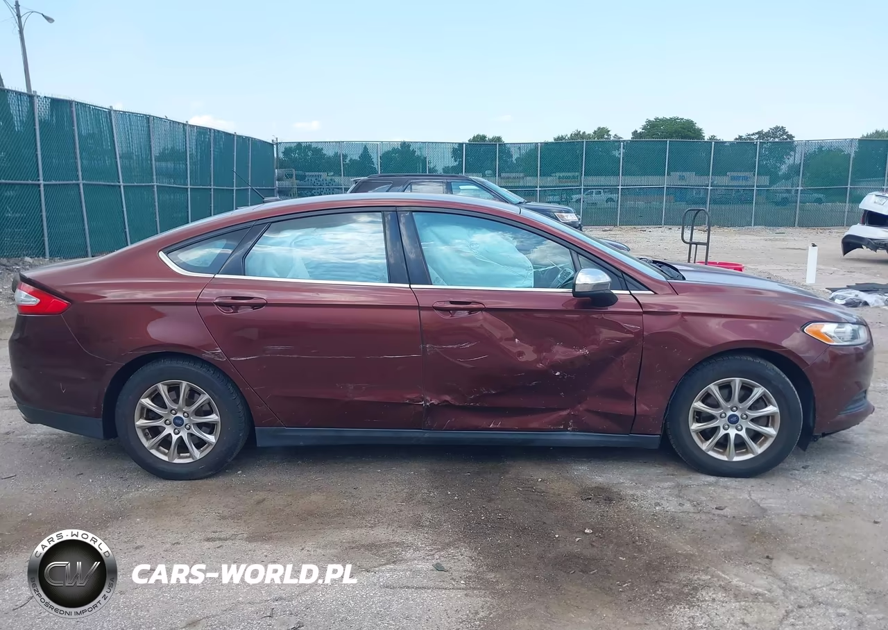 2015 Ford Fusion S VIN:3FA6P0G78FR103772 - 13