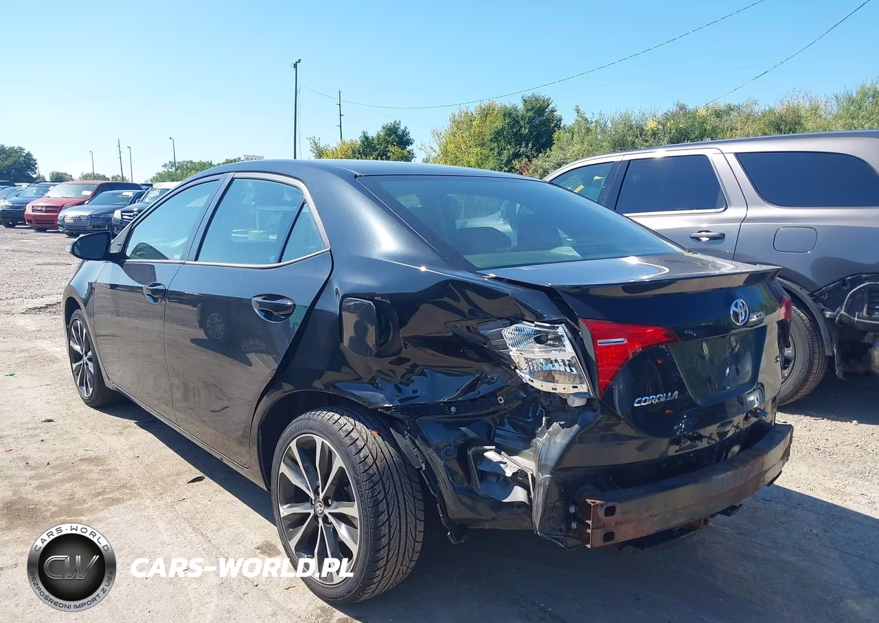 2017 Toyota Corolla Se VIN:2T1BURHE1HC911411 - 3