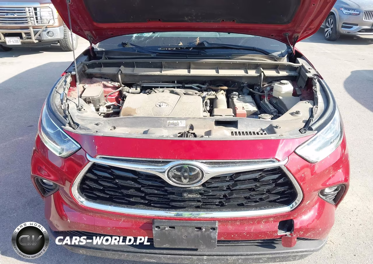 2021 Toyota Highlander Limited VIN:5TDDZRBH0MS074827 - 10