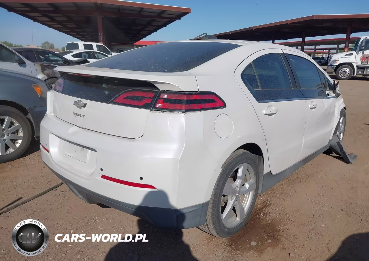 2015 Chevrolet Volt VIN:1G1RB6E48FU137097 - 4