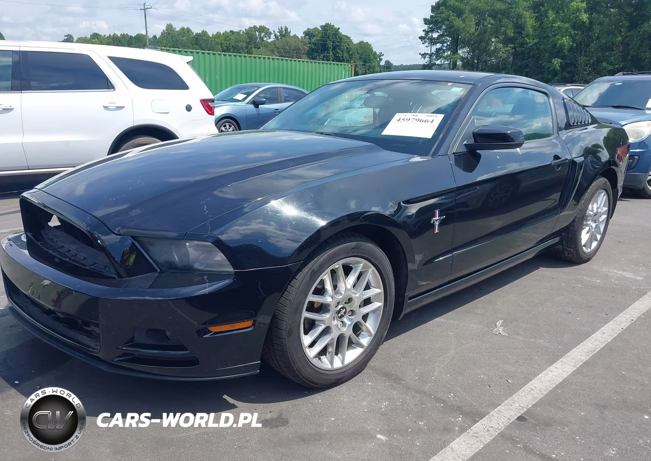 2014 Ford Mustang V6 Premium VIN:1ZVBP8AM5E5211643 - 2