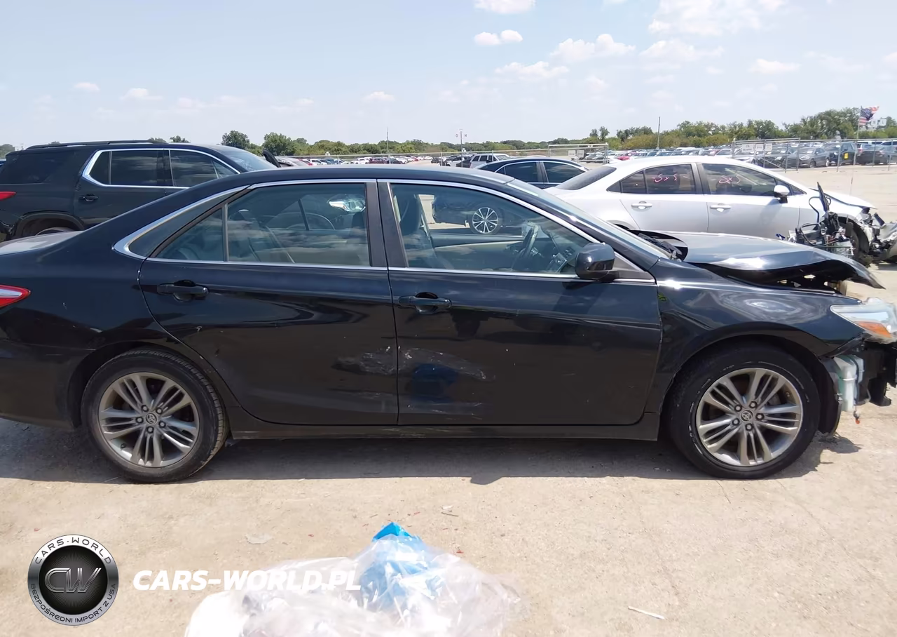 2015 Toyota Camry Se VIN:4T1BF1FK3FU006216 - 13