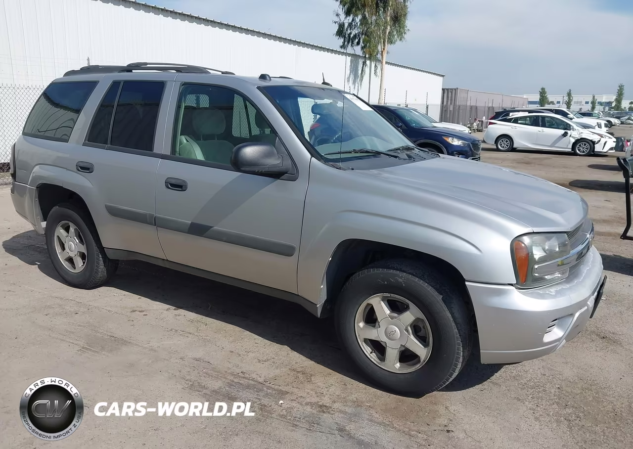 2005 Chevrolet Trailblazer Ls VIN:1GNDT13S752158317 - 1
