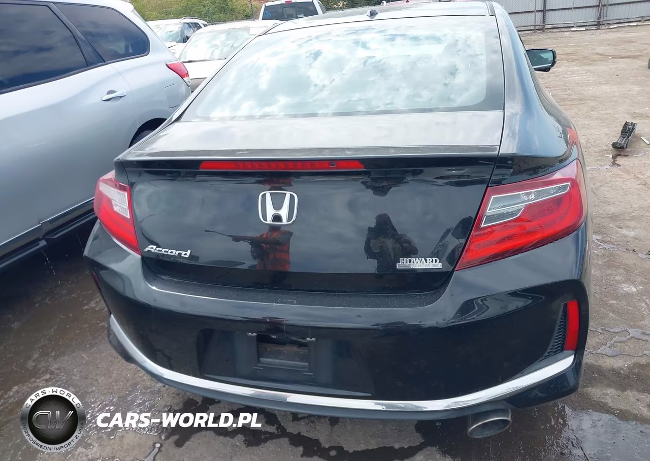 2016 Honda Accord Ex VIN:1HGCT1B7XGA005622 - 16