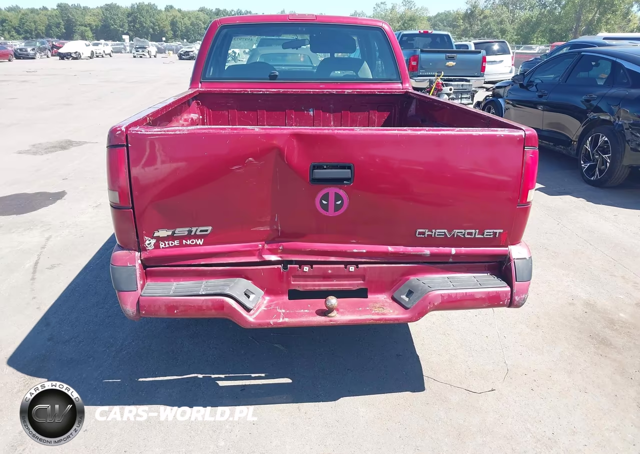 1996 Chevrolet S Truck S10 VIN:1GCCS1942T8144982 - 16