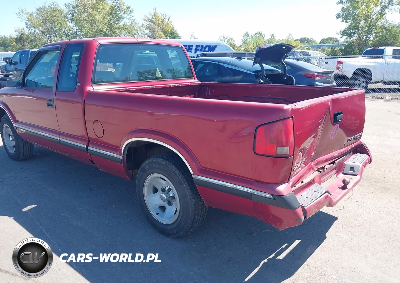 1996 Chevrolet S Truck S10 VIN:1GCCS1942T8144982 - 3