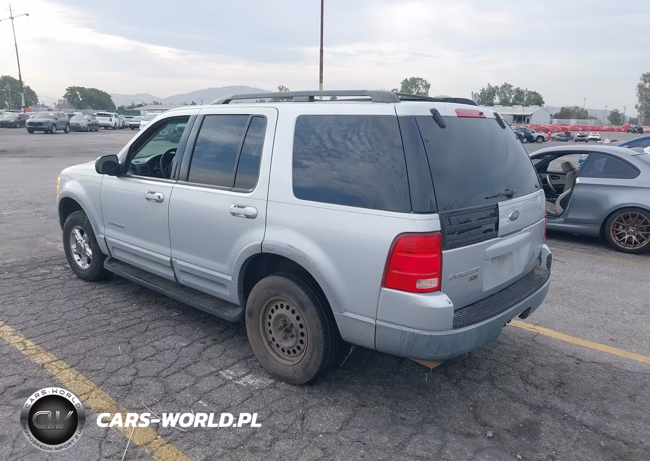2002 Ford Explorer Xlt VIN:1FMZU73EX2UB70255 - 3