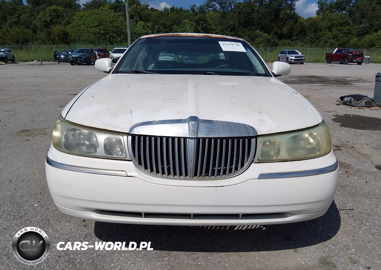 1998 Lincoln Town Car Cartier VIN:1LNFM83W1WY695446 - 6