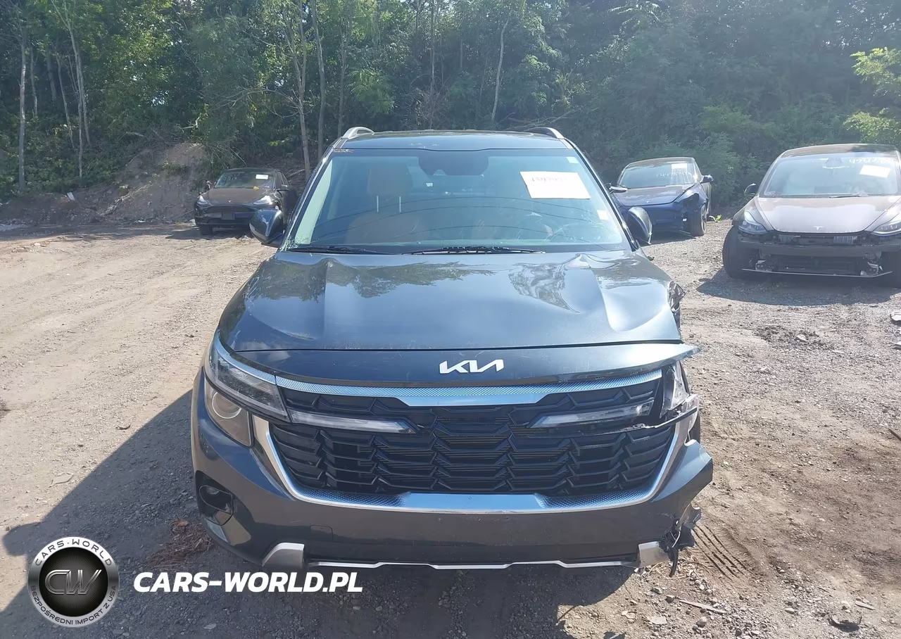 2025 Kia Seltos Ex VIN:KNDERCAA7S7802656 - 13