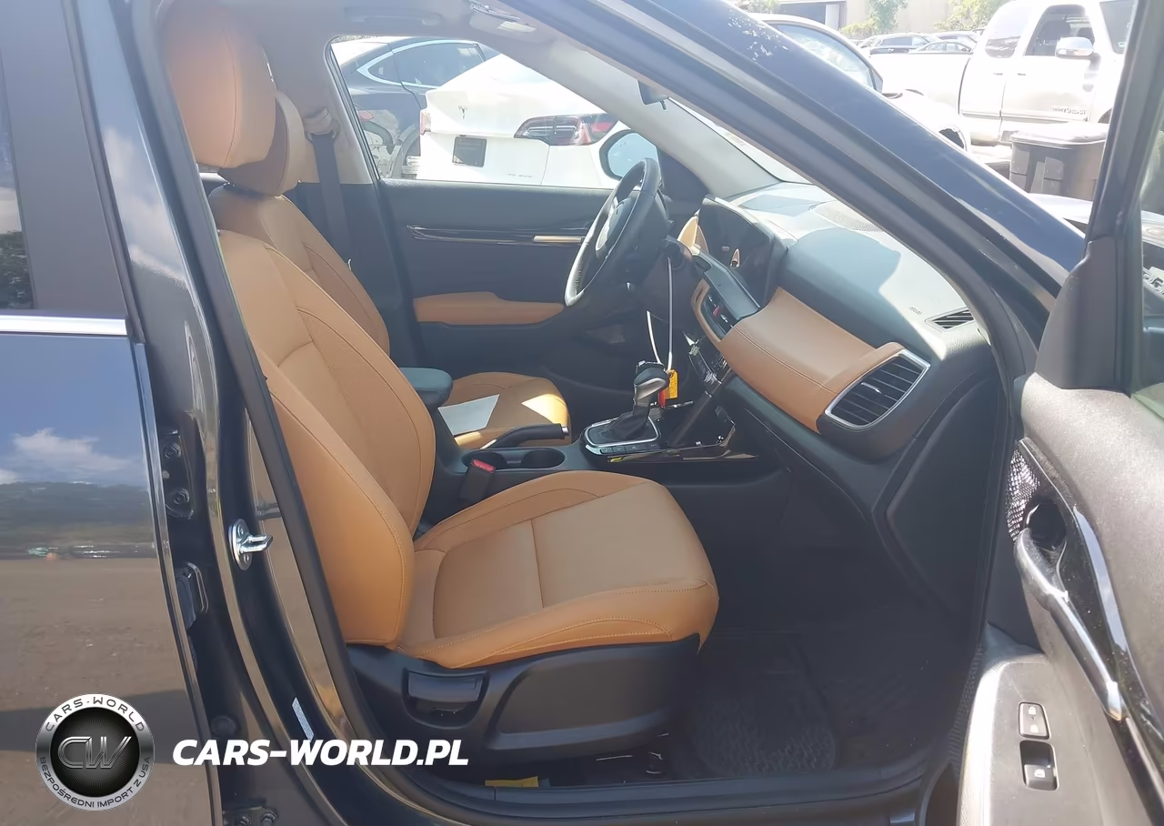 2025 Kia Seltos Ex VIN:KNDERCAA7S7802656 - 5