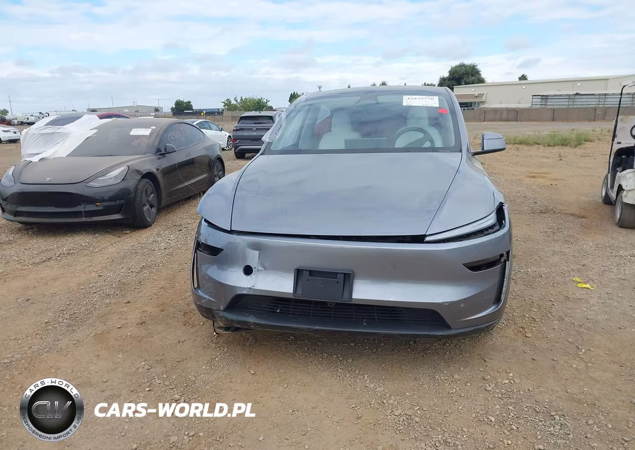 2026 Tesla Model Y Premium Rear-Wheel Drive-Rear-Wheel Drive VIN:7SAYGDED4TF454536 - 17