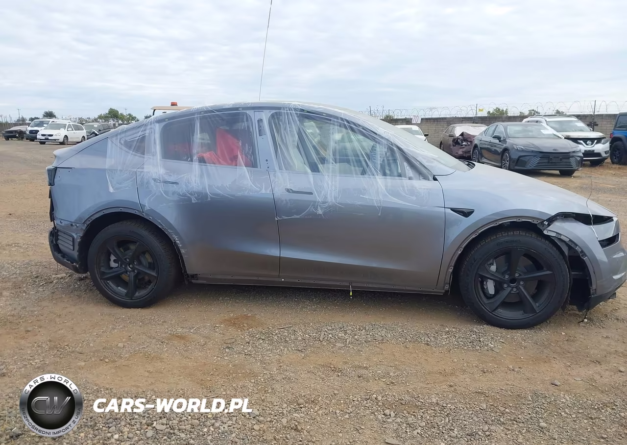 2026 Tesla Model Y Premium Rear-Wheel Drive-Rear-Wheel Drive VIN:7SAYGDED4TF454536 - 18